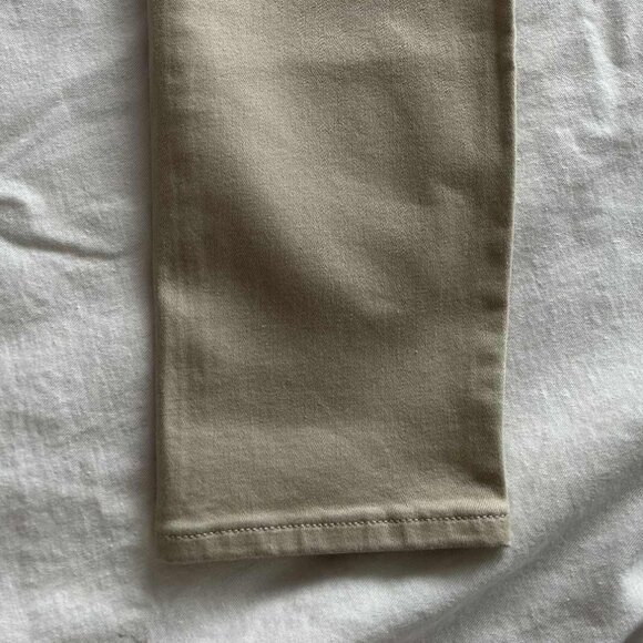 NWT NYDJ Chino Stone Lift Tuck® Ami Slim-Straight Jeans in Stretch Twill – US 10 - Picture 6 of 7